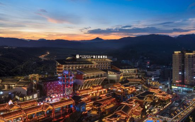 METROPOLO JINJIANG HOTELS（Xuan'en Xinglong Old Street Store) – Outside – Enshi Prefecture