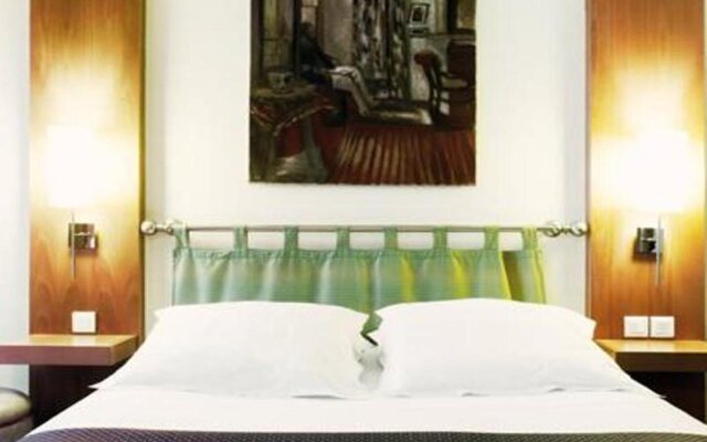 New Hotel Opera