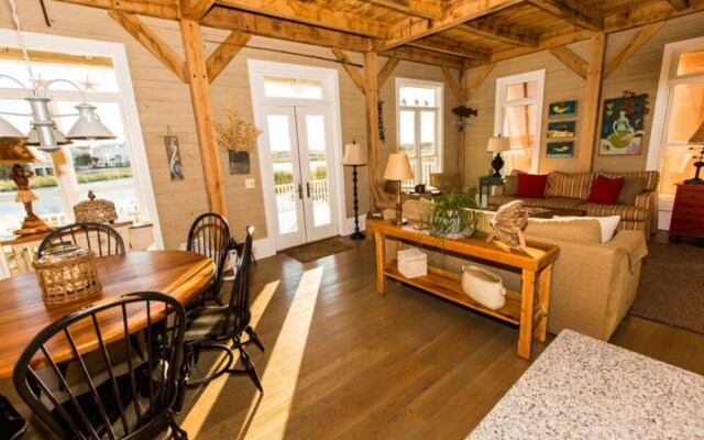 Destin Pointe Homes by Holiday Isle