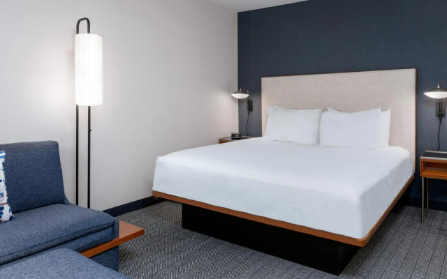 Courtyard By Marriott Danbury