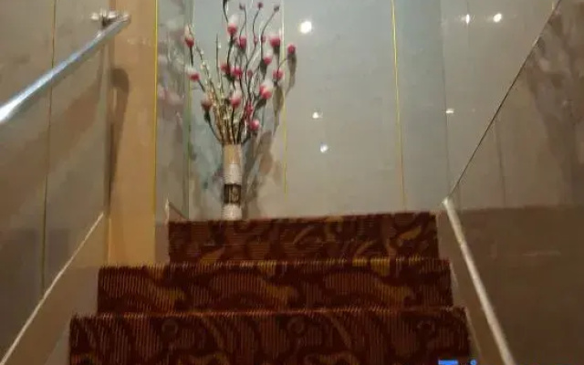 Oumengmei Hostel