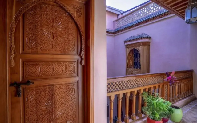 "room in Guest Room - Riad Lakouas Triple Room With Pool View"