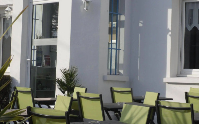 Ptit Dej Hôtel Corinna