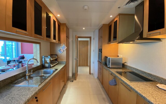 "Lux Bnb 2bd Panaromic Marina Views"