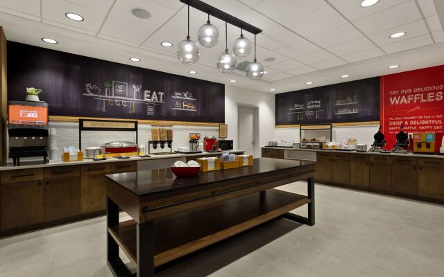 Hampton Inn & Suites Ruskin I-75