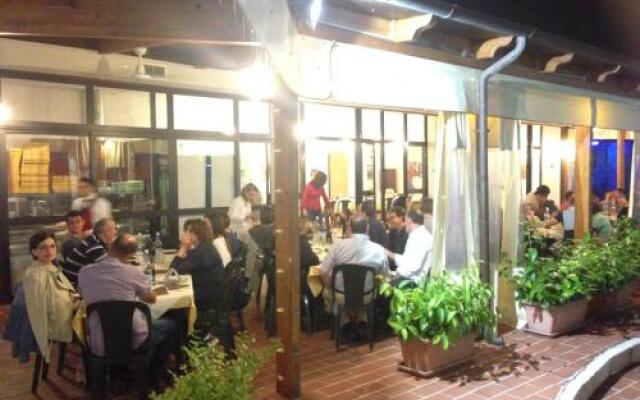 Camping Village Riva dei Greci