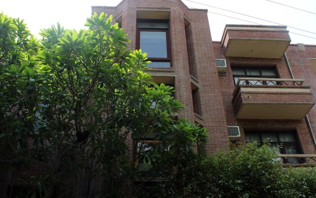 OYO 610 Hotel Residence Phase 3