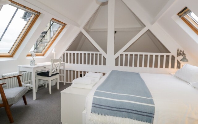 Moorhurst Cottage