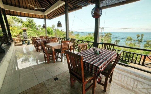 Warung Ary & Home Stay