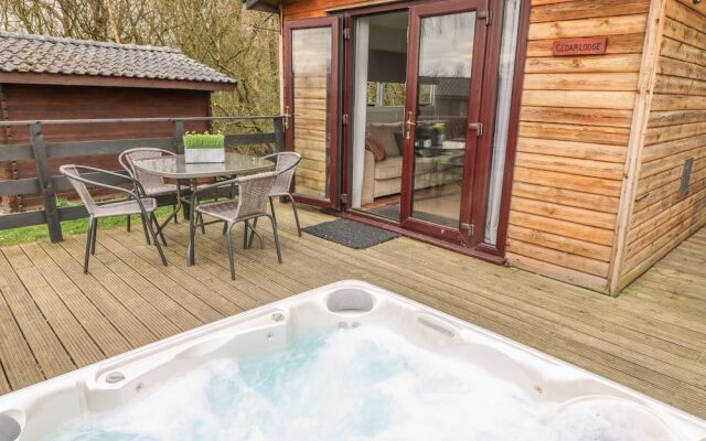 Cedar Lodge