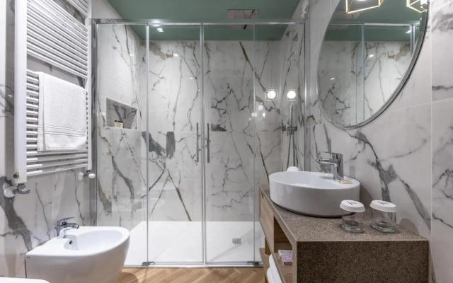 SALUS Smart & Chic Hotel