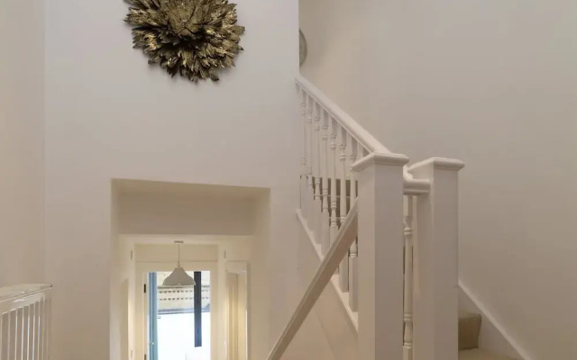 Boutique Tower Bridge Apartment