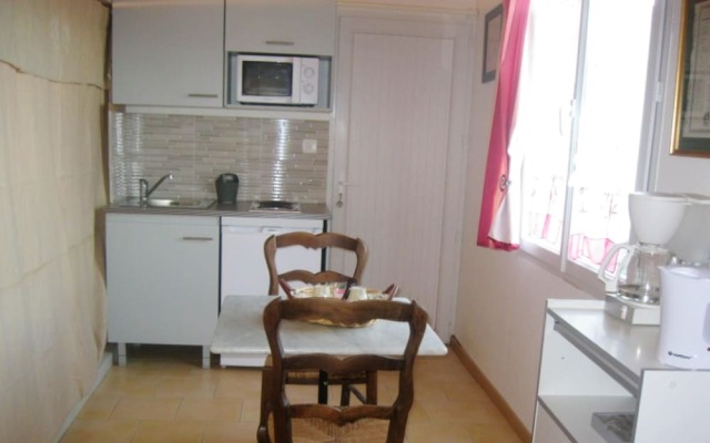 Studio in Tonnay-charente, With Enclosed Garden and Wifi