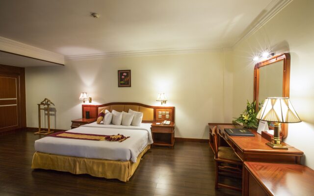 Phnom Penh Hotel