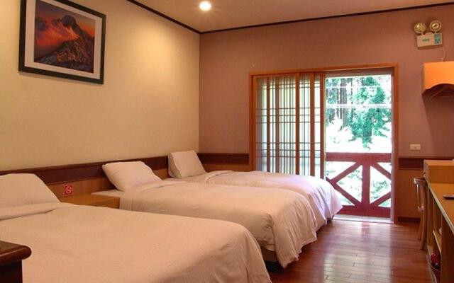 Alishan Youth Activity Center