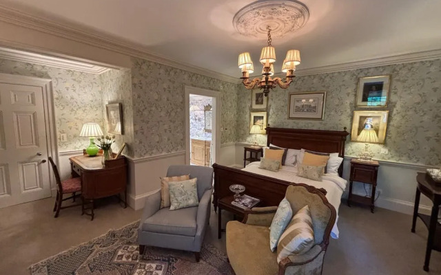 Park Hall Manor