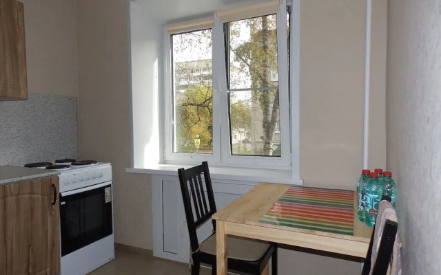 3 rooms apartment on Spartaka 18