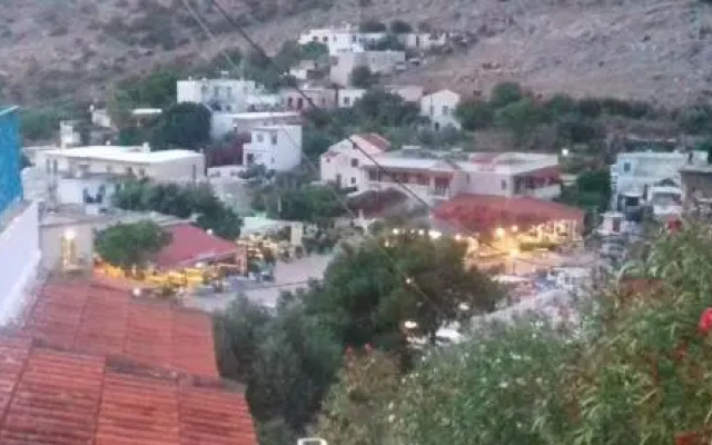 Pension Manolis