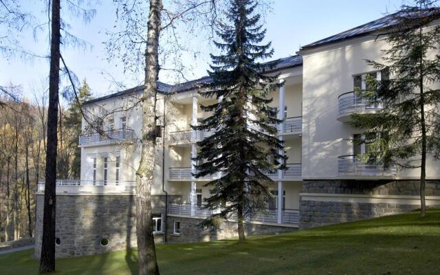 Modrzewie Park Hotel