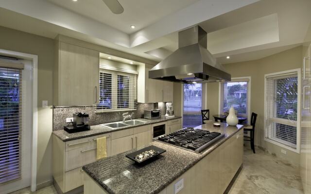 Dorado Beach Cottages 14