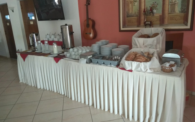 Hotel Asteras Paradise