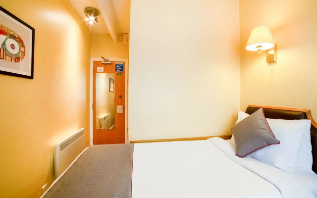 Oyo Sandringham Hotel
