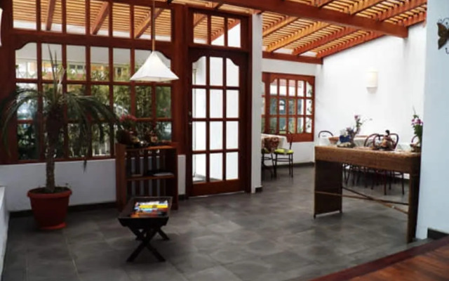 Quito Garden Hotel