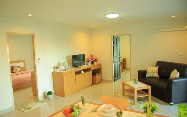 Ipremium Sukhumvit 81 Hotel