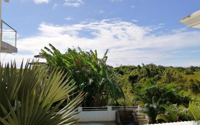 Apartment With one Bedroom in Pereybere, With Pool Access, Terrace and