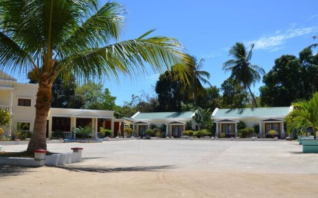 Saara Hotel