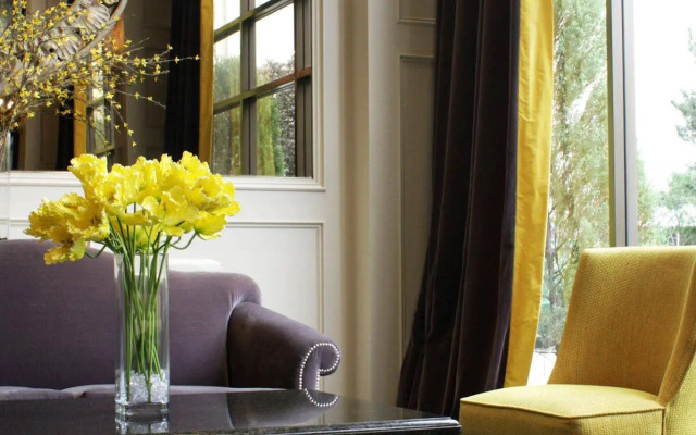 The Roehampton Hotel