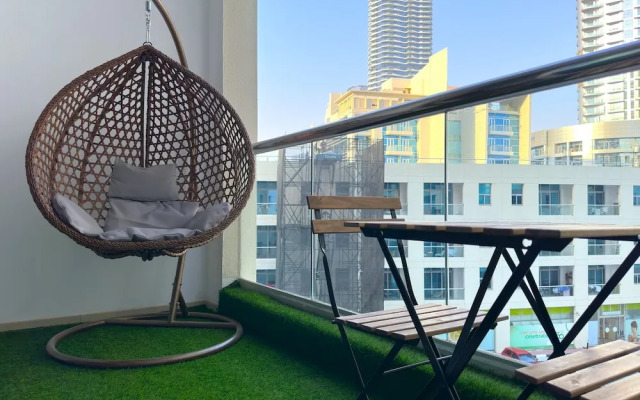 Ultra Luxury Flat Fully Upgrade &Balcony