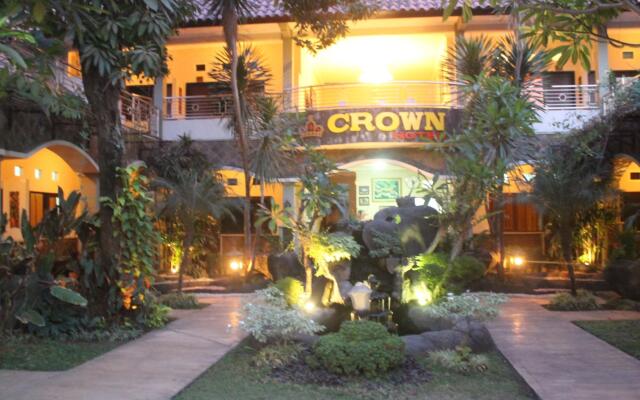 Crown Hotel