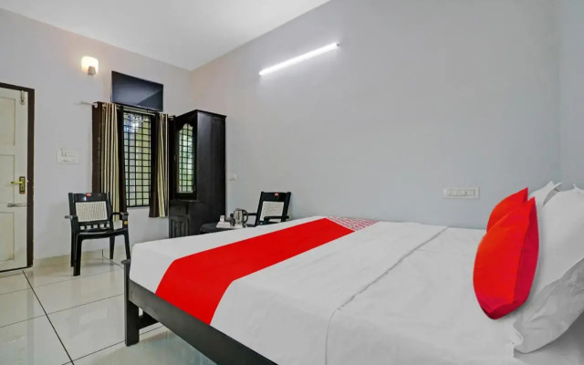 Oyo Flagship 808201 Hornbill Residency