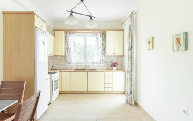 Daskalio Sea Front House