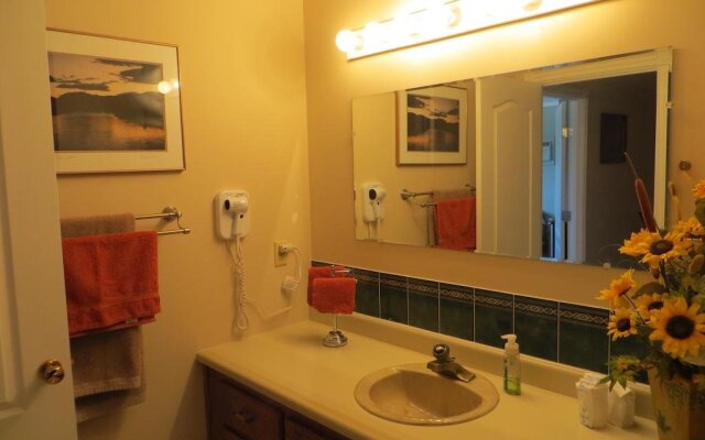 Burmis Bed and Bales