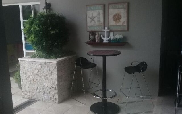 Timeless Hotel Boutique