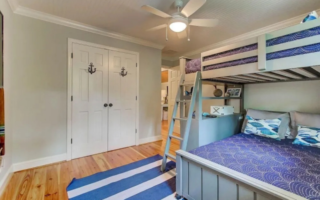 29 Twin Oaks