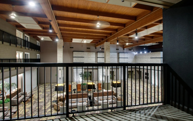 DoubleTree by Hilton Mt. Vernon