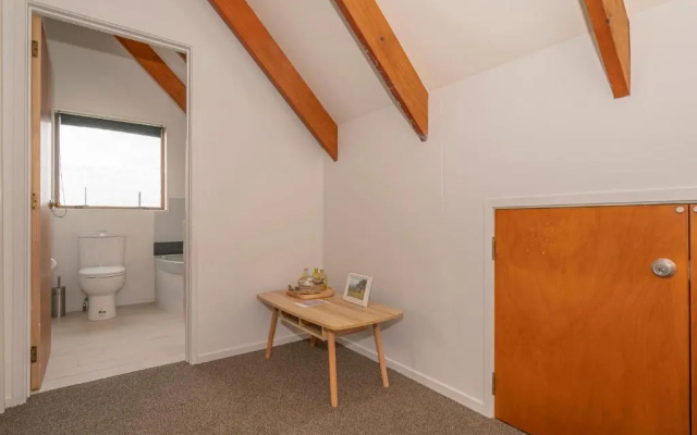 Surfscape - Whitianga Holiday Home