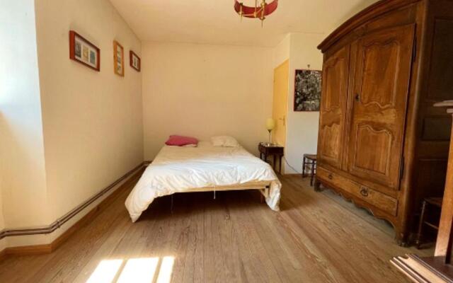 Maison de 4 chambres avec jardin amenage et wifi a Bagnac sur Cele