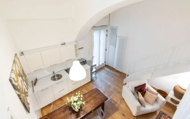 Charming Studio near Piazza Castello