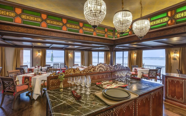 Heritage Line Anawrahta Cruise