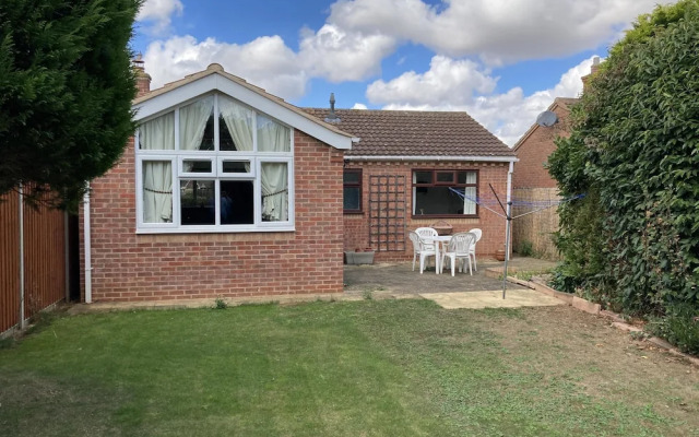 Spacious Detached Bungalow With Ample Parking
