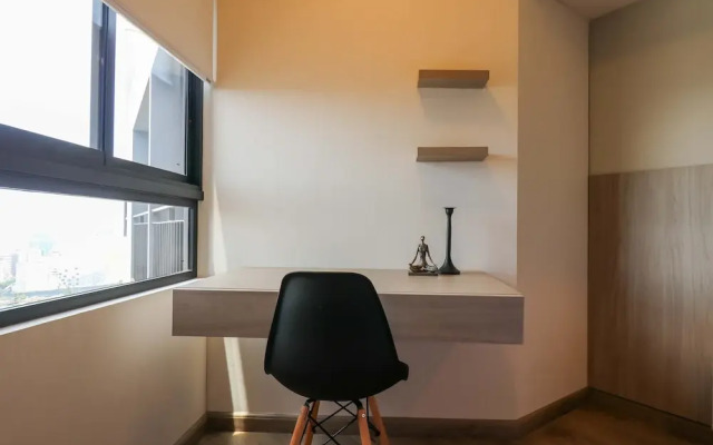 w Grandiose 1BR w Great Balcony in Miraflores