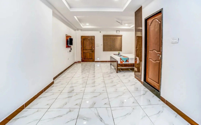 Adarsh Grand Inn by fabHotel