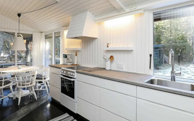 6 Person Holiday Home in Albaek