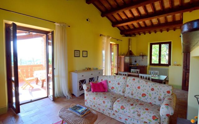 Spacious Holiday Home in Umbria With Private Pool