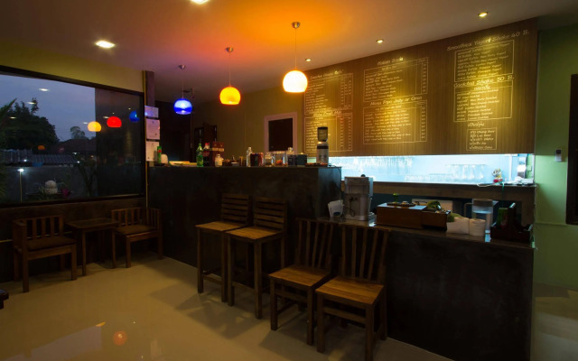 Donchai House