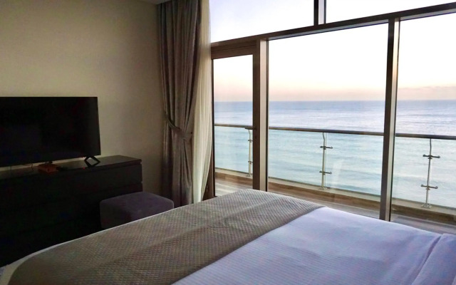 Al Kout Beach Hotel
